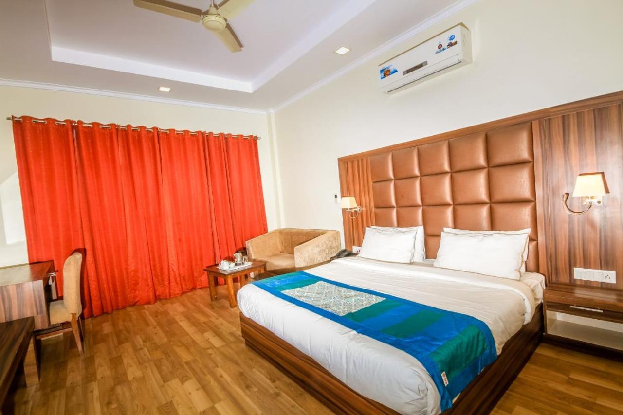 Hotel Pong View Dharamshala Exterior photo